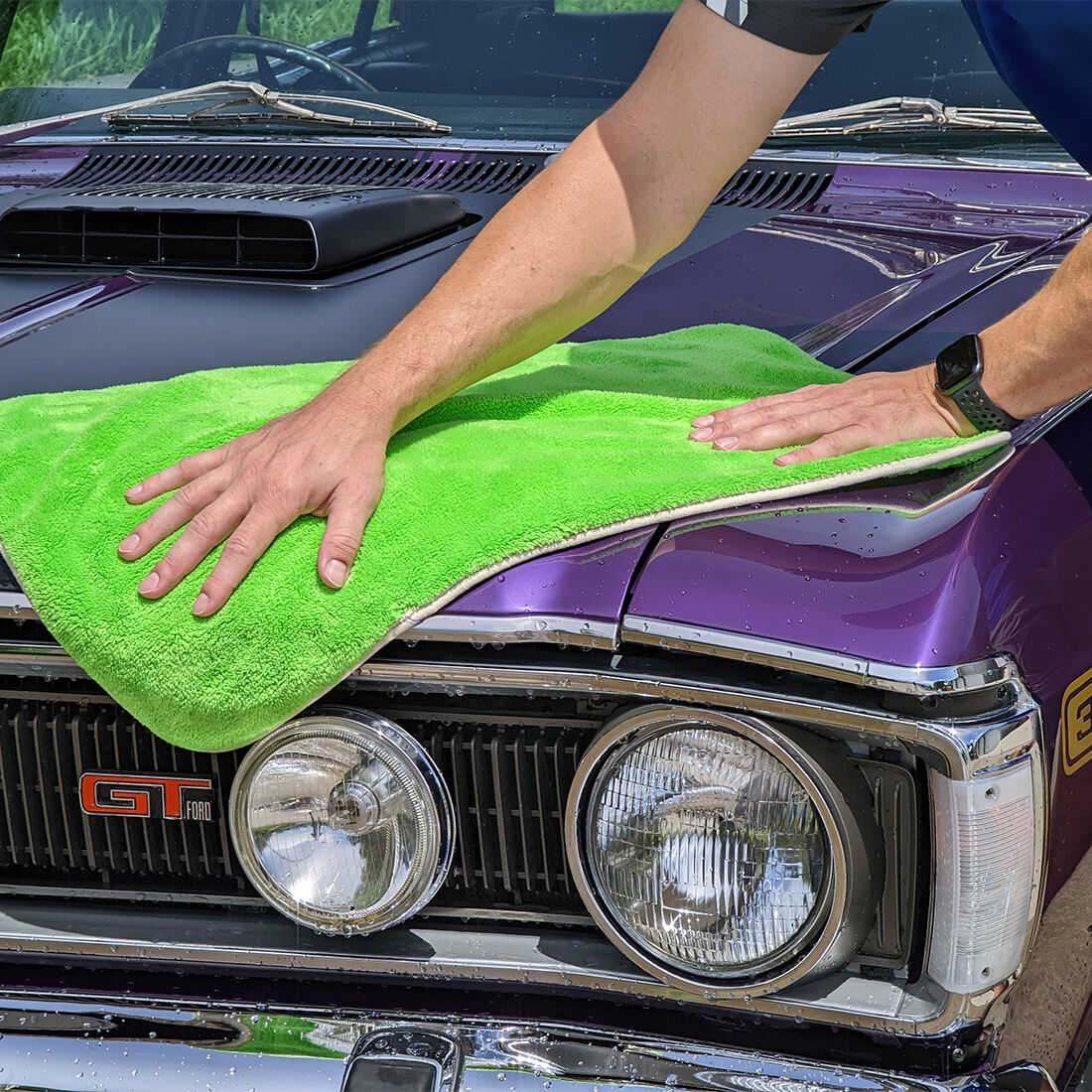 Bowden's Own Big Green Sucker Drying Towel 700 x 400mm