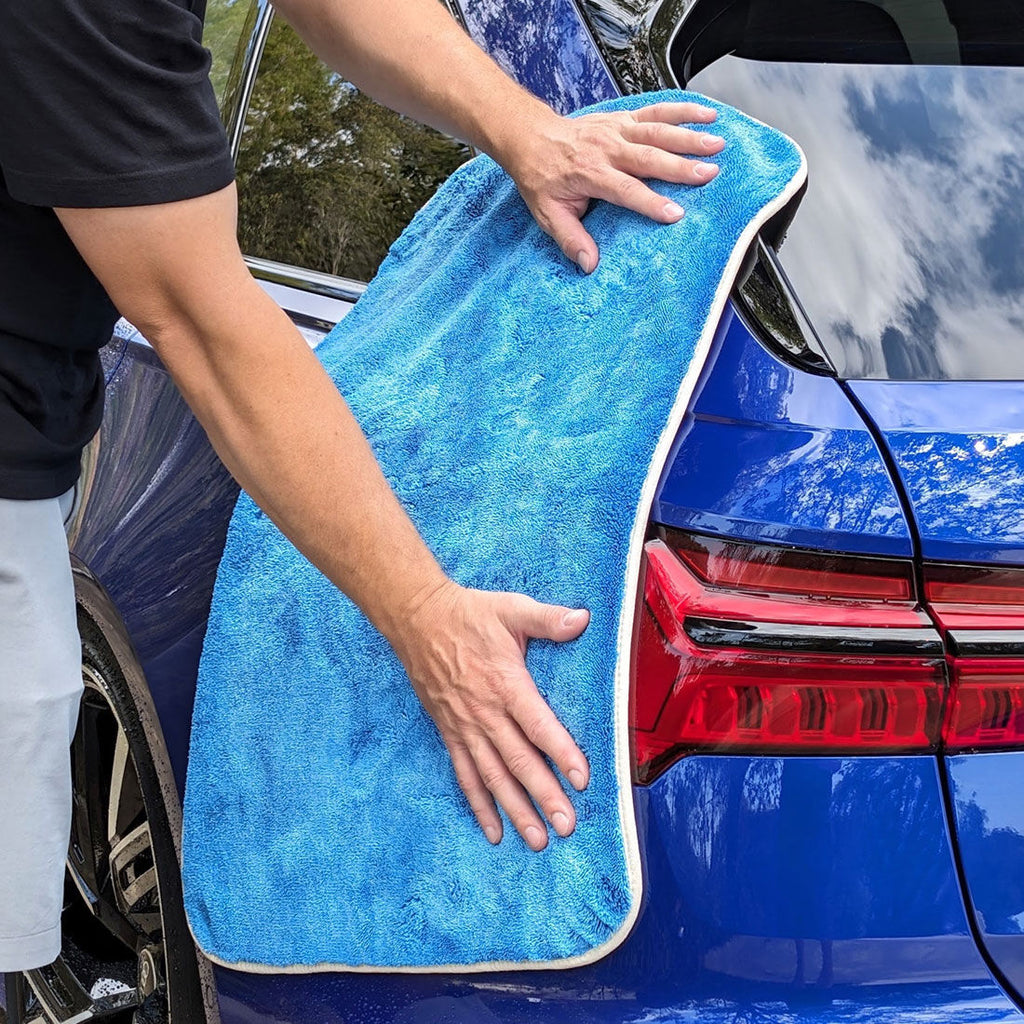 Bowden's Own Twisted Pro Sucker Drying Towel 700 x 500mm